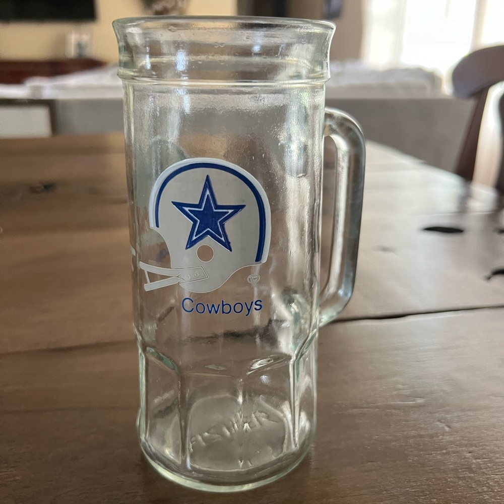 Vintage Dallas Cowboys mug.
